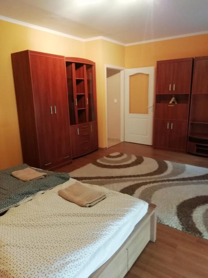 Rokus Apartman Szeged Exterior foto